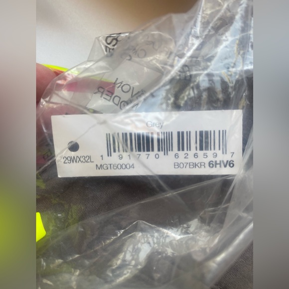 Men’s Straight Fit, Comfort Stretch Chino Pants, Gray Sz 29W X 32L - Picture 3 of 3